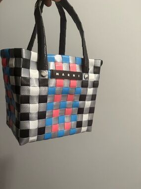 Marni Multicolor Woven Tote Bag - Black, White, Blue & Pink